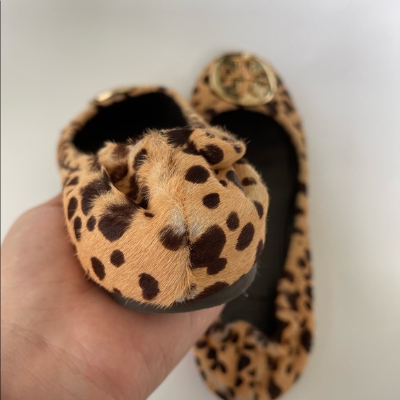 Tory Burch Ballet Flats Animal Print - Picture 5 of 8